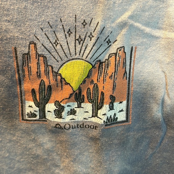 T-shirt size medium where are you? - Picture 2 of 5